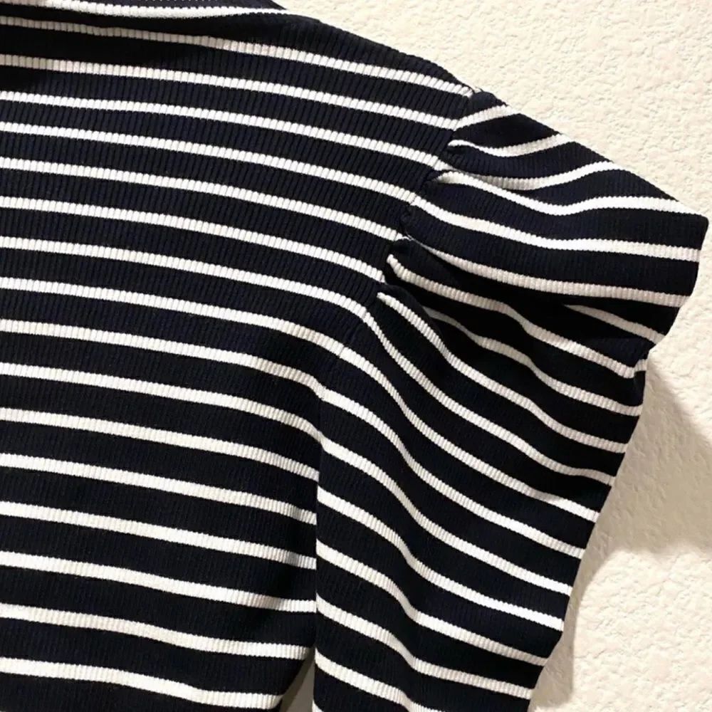 A.L.C. Baker turtleneck puff sleeve Sweater size XS - Picture 6 of 8